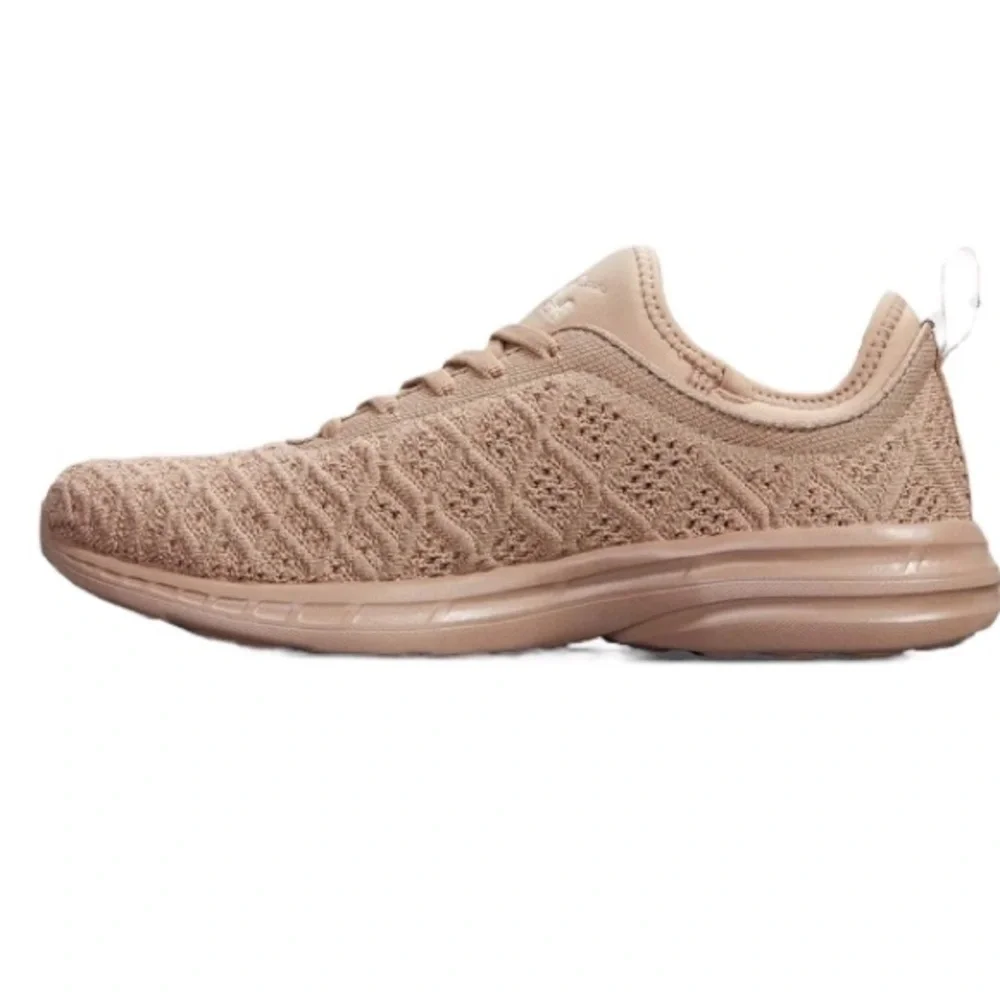 APL Techloom Phantom Women’s Size 10 Blush Neutral